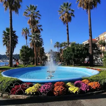 Apartman Casa Noemi, Nel Cuore Di Varazze, Ad Un Passo Dal Mare *
