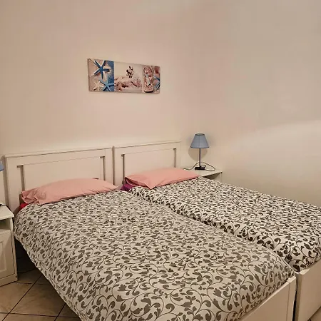 Casa Noemi, Nel Cuore Di Varazze, Ad Un Passo Dal Mare Apartman *