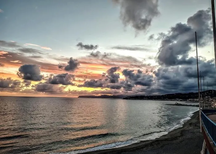 Casa Noemi, Nel Cuore Di Varazze, Ad Un Passo Dal Mare