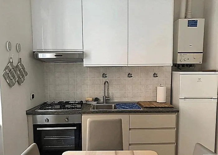 Apartamento Casa Noemi, Nel Cuore Di Varazze, Ad Un Passo Dal Mare *