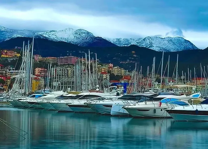 Casa Noemi, Nel Cuore Di Varazze, Ad Un Passo Dal Mare Apartamento Varazze