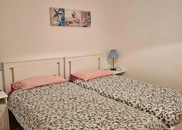 Casa Noemi, Nel Cuore Di Varazze, Ad Un Passo Dal Mare Apartamento *